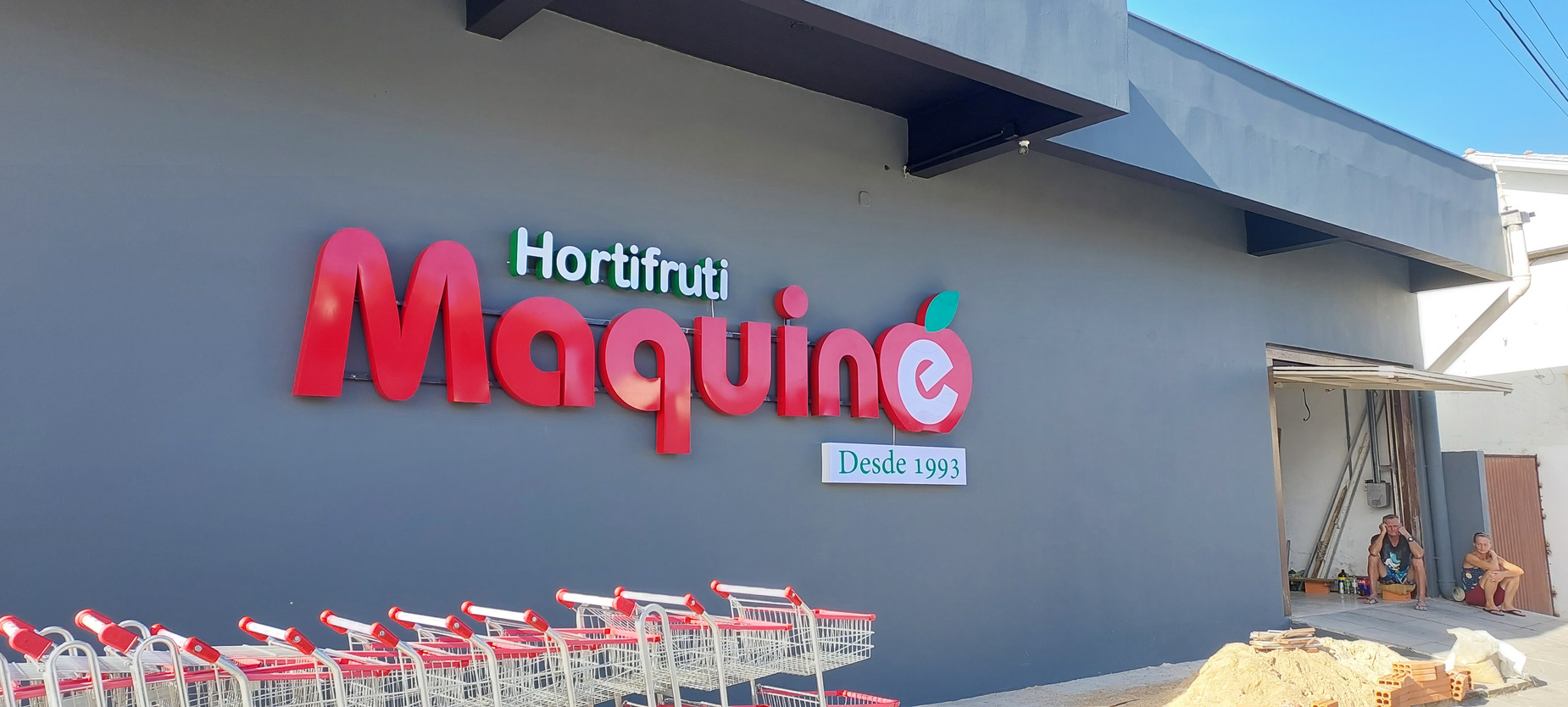 Letras caixa Hortifruti Maquiné